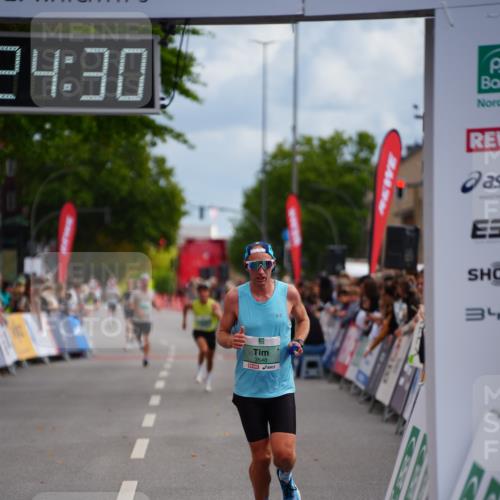 20.09.2026 - PSD Bank Halbmarathon LAZAROV Photography http://msf.ph/oto/10499100 20.09.2026 11:24:30 Ziel 2125, 2895, 3407, 3548 meine-sportfotos.de