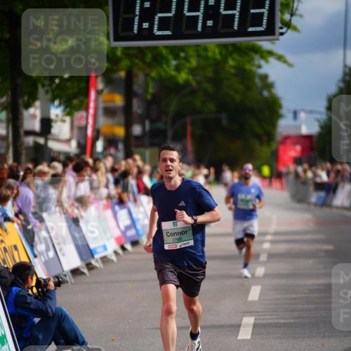 20.09.2026 - PSD Bank Halbmarathon LAZAROV Photography http://msf.ph/oto/10499162 20.09.2026 11:24:43 Ziel 1636, 2365, 2766, 4463 meine-sportfotos.de