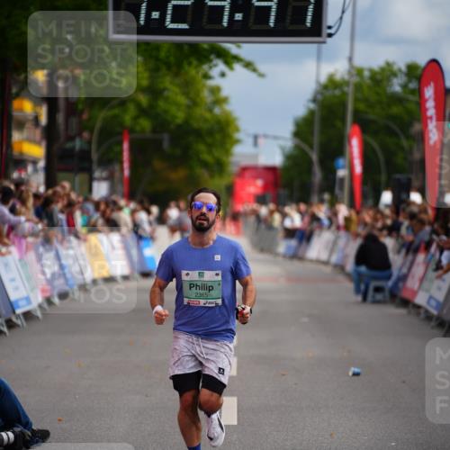 20.09.2026 - PSD Bank Halbmarathon LAZAROV Photography http://msf.ph/oto/10499183 20.09.2026 11:24:46 Ziel 1636, 2365, 2766 meine-sportfotos.de