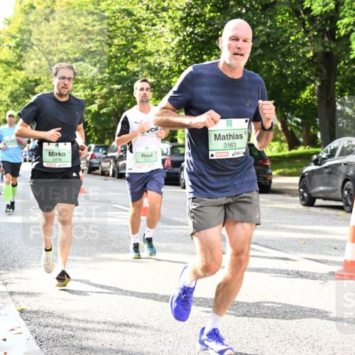 20.09.2026 - PSD Bank Halbmarathon Dr. Thomas Lammeyer http://msf.ph/oto/10499229 20.09.2026 10:50:19 Laufen 3458, 1027, 3163 meine-sportfotos.de