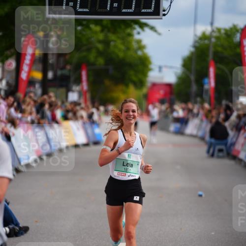 20.09.2026 - PSD Bank Halbmarathon LAZAROV Photography http://msf.ph/oto/10499230 20.09.2026 11:24:55 Ziel 1780, 1801, 2365 meine-sportfotos.de