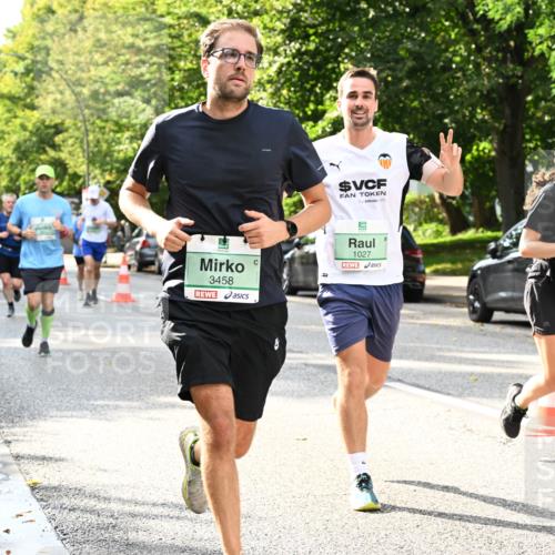 20.09.2026 - PSD Bank Halbmarathon Dr. Thomas Lammeyer http://msf.ph/oto/10499243 20.09.2026 10:50:20 Laufen 3458, 1027, 1641 meine-sportfotos.de