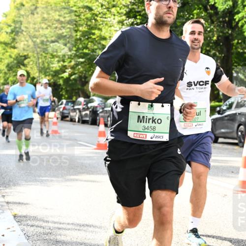 20.09.2026 - PSD Bank Halbmarathon Dr. Thomas Lammeyer http://msf.ph/oto/10499247 20.09.2026 10:50:21 Laufen 3458, 027, 1641 meine-sportfotos.de