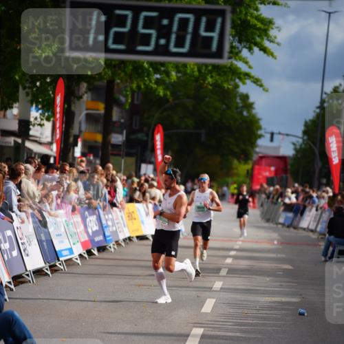 20.09.2026 - PSD Bank Halbmarathon LAZAROV Photography http://msf.ph/oto/10499251 20.09.2026 11:25:03 Ziel 1801, 3087 meine-sportfotos.de