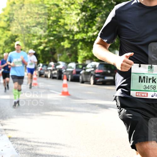 20.09.2026 - PSD Bank Halbmarathon Dr. Thomas Lammeyer http://msf.ph/oto/10499252 20.09.2026 10:50:21 Laufen 3458 meine-sportfotos.de