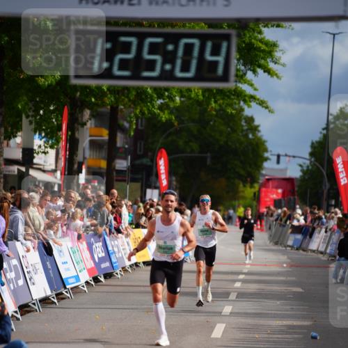 20.09.2026 - PSD Bank Halbmarathon LAZAROV Photography http://msf.ph/oto/10499254 20.09.2026 11:25:04 Ziel 3087 meine-sportfotos.de