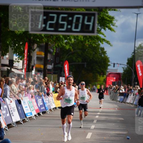 20.09.2026 - PSD Bank Halbmarathon LAZAROV Photography http://msf.ph/oto/10499257 20.09.2026 11:25:04 Ziel 3087 meine-sportfotos.de