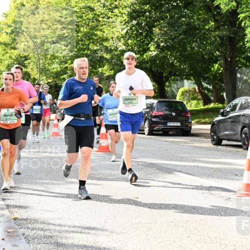 20.09.2026 - PSD Bank Halbmarathon Dr. Thomas Lammeyer http://msf.ph/oto/10499282 20.09.2026 10:50:25 Laufen 2243, 1826, 4683 meine-sportfotos.de