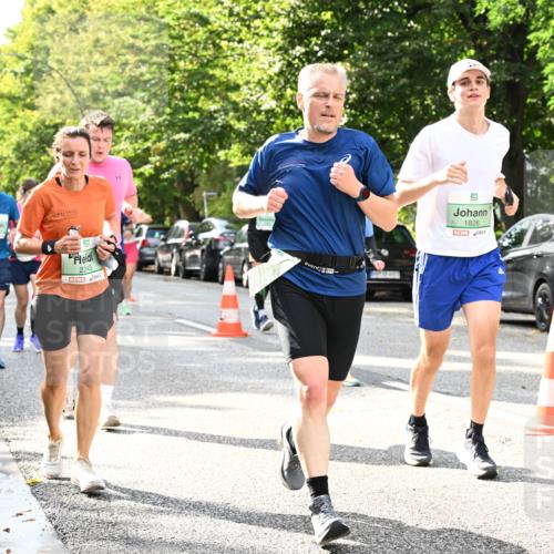 20.09.2026 - PSD Bank Halbmarathon Dr. Thomas Lammeyer http://msf.ph/oto/10499293 20.09.2026 10:50:26 Laufen 2243, 1826 meine-sportfotos.de