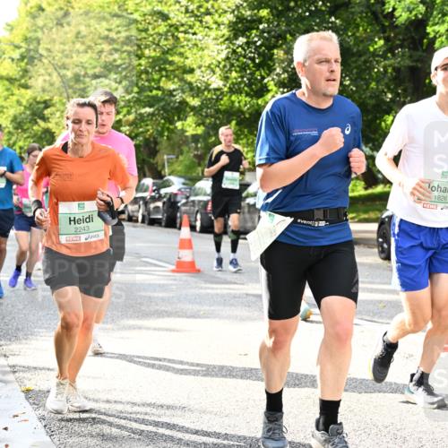 20.09.2026 - PSD Bank Halbmarathon Dr. Thomas Lammeyer http://msf.ph/oto/10499297 20.09.2026 10:50:26 Laufen 2243, 1826 meine-sportfotos.de