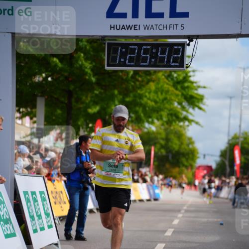 20.09.2026 - PSD Bank Halbmarathon LAZAROV Photography http://msf.ph/oto/10499375 20.09.2026 11:25:42 Ziel 1428, 2744 meine-sportfotos.de