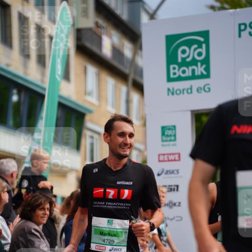 20.09.2026 - PSD Bank Halbmarathon LAZAROV Photography http://msf.ph/oto/10499445 20.09.2026 11:26:00 Ziel 2377, 2388, 4133, 4277, 4729 meine-sportfotos.de