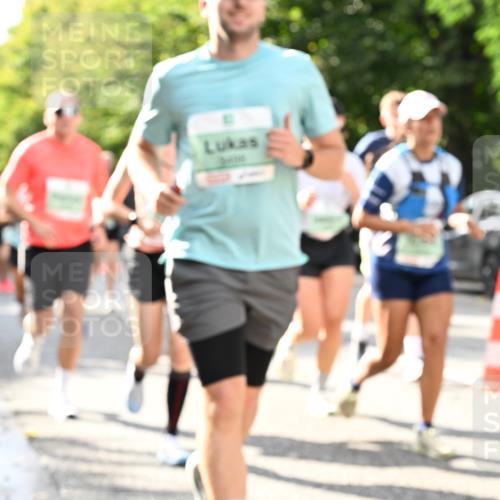 20.09.2026 - PSD Bank Halbmarathon Dr. Thomas Lammeyer http://msf.ph/oto/10499480 20.09.2026 10:50:46 Laufen  meine-sportfotos.de