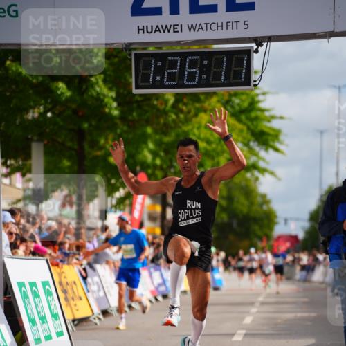 20.09.2026 - PSD Bank Halbmarathon LAZAROV Photography http://msf.ph/oto/10499495 20.09.2026 11:26:11 Ziel 2333, 4347 meine-sportfotos.de