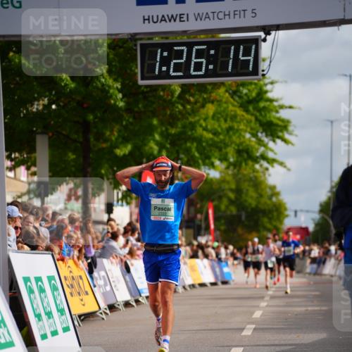 20.09.2026 - PSD Bank Halbmarathon LAZAROV Photography http://msf.ph/oto/10499512 20.09.2026 11:26:13 Ziel 2333, 4347 meine-sportfotos.de