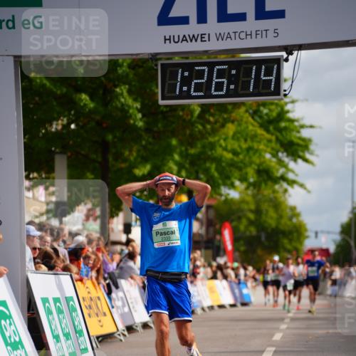 20.09.2026 - PSD Bank Halbmarathon LAZAROV Photography http://msf.ph/oto/10499518 20.09.2026 11:26:14 Ziel 2333, 4347 meine-sportfotos.de