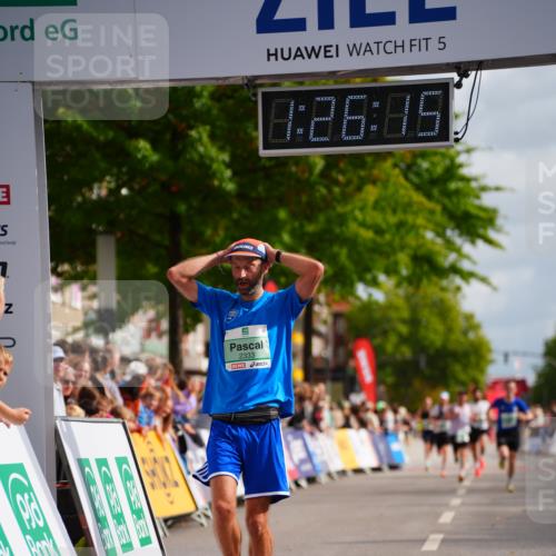 20.09.2026 - PSD Bank Halbmarathon LAZAROV Photography http://msf.ph/oto/10499521 20.09.2026 11:26:14 Ziel 2333, 4347 meine-sportfotos.de