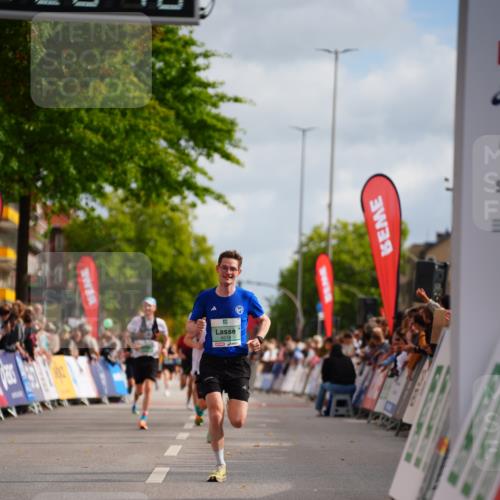 20.09.2026 - PSD Bank Halbmarathon LAZAROV Photography http://msf.ph/oto/10499531 20.09.2026 11:26:18 Ziel 2333, 3710, 4347, 4518 meine-sportfotos.de