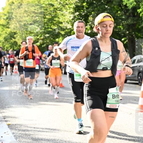20.09.2026 - PSD Bank Halbmarathon Dr. Thomas Lammeyer http://msf.ph/oto/10499545 20.09.2026 10:50:53 Laufen 70, 3, 46, 1968 meine-sportfotos.de