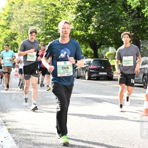 20.09.2026 - PSD Bank Halbmarathon Dr. Thomas Lammeyer http://msf.ph/oto/10499591 20.09.2026 10:50:57 Laufen 3485, 3173, 2383, 16 meine-sportfotos.de