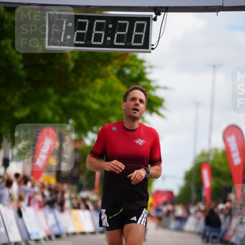 20.09.2026 - PSD Bank Halbmarathon LAZAROV Photography http://msf.ph/oto/10499601 20.09.2026 11:26:28 Ziel 1518, 2603, 2620, 3710, 4174 meine-sportfotos.de