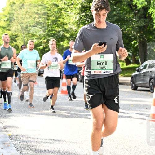 20.09.2026 - PSD Bank Halbmarathon Dr. Thomas Lammeyer http://msf.ph/oto/10499612 20.09.2026 10:51:00 Laufen 3485, 6 meine-sportfotos.de