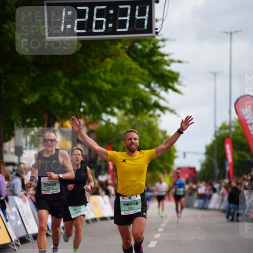 20.09.2026 - PSD Bank Halbmarathon LAZAROV Photography http://msf.ph/oto/10499613 20.09.2026 11:26:34 Ziel 1518, 3081, 4174, 4373, 4396 meine-sportfotos.de