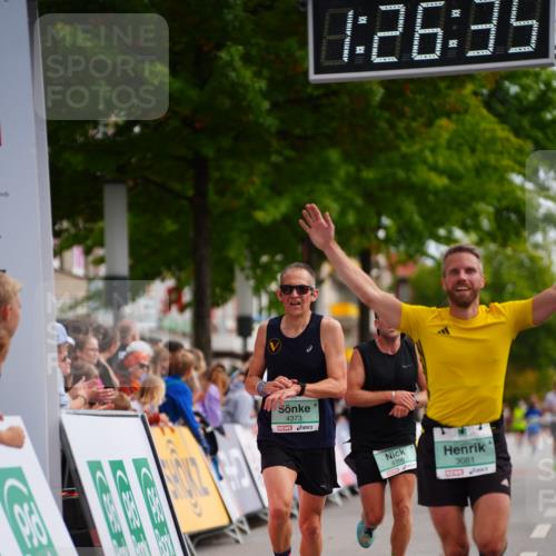 20.09.2026 - PSD Bank Halbmarathon LAZAROV Photography http://msf.ph/oto/10499619 20.09.2026 11:26:34 Ziel 1518, 3081, 4174, 4373, 4396 meine-sportfotos.de