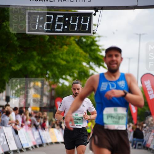 20.09.2026 - PSD Bank Halbmarathon LAZAROV Photography http://msf.ph/oto/10499666 20.09.2026 11:26:44 Ziel 1950, 3886, 3998, 4396 meine-sportfotos.de