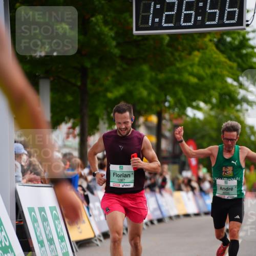 20.09.2026 - PSD Bank Halbmarathon LAZAROV Photography http://msf.ph/oto/10499725 20.09.2026 11:26:55 Ziel 1287, 2292, 3886, 4056 meine-sportfotos.de