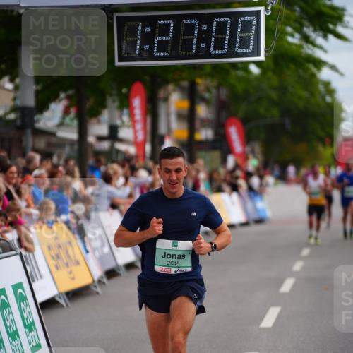 20.09.2026 - PSD Bank Halbmarathon LAZAROV Photography http://msf.ph/oto/10499748 20.09.2026 11:27:00 Ziel 1287, 2292, 2346, 2845, 4056 meine-sportfotos.de