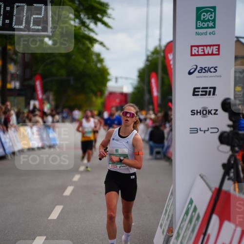 20.09.2026 - PSD Bank Halbmarathon LAZAROV Photography http://msf.ph/oto/10499753 20.09.2026 11:27:01 Ziel 1287, 2292, 2346, 2845, 4056 meine-sportfotos.de