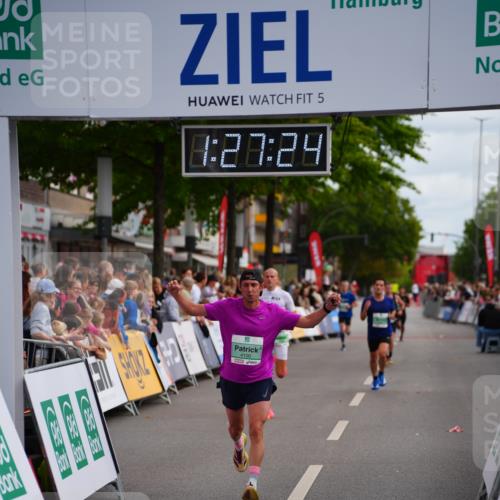 20.09.2026 - PSD Bank Halbmarathon LAZAROV Photography http://msf.ph/oto/10499822 20.09.2026 11:27:24 Ziel 1314, 2813, 4100, 4648 meine-sportfotos.de