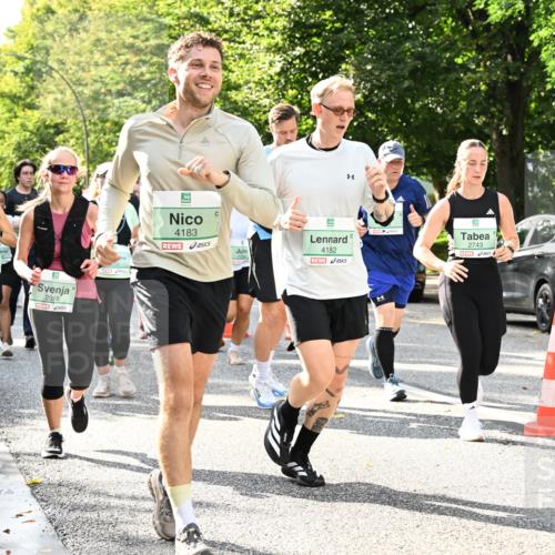 20.09.2026 - PSD Bank Halbmarathon Dr. Thomas Lammeyer http://msf.ph/oto/10499826 20.09.2026 10:51:25 Laufen 1031, 2368, 4183, 5, 4182, 2743 meine-sportfotos.de