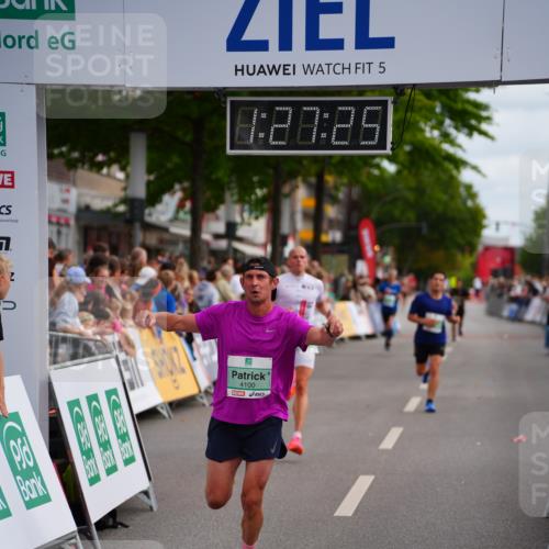 20.09.2026 - PSD Bank Halbmarathon LAZAROV Photography http://msf.ph/oto/10499835 20.09.2026 11:27:25 Ziel 1314, 2096, 2813, 4100, 4648 meine-sportfotos.de