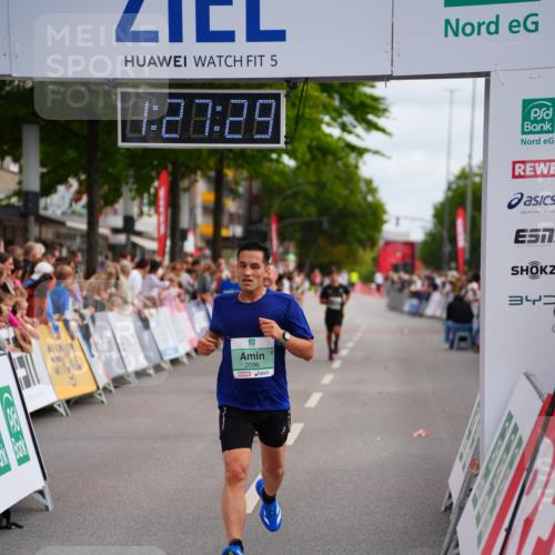 20.09.2026 - PSD Bank Halbmarathon LAZAROV Photography http://msf.ph/oto/10499855 20.09.2026 11:27:28 Ziel 1078, 2096, 2813, 4100, 4496, 4648 meine-sportfotos.de