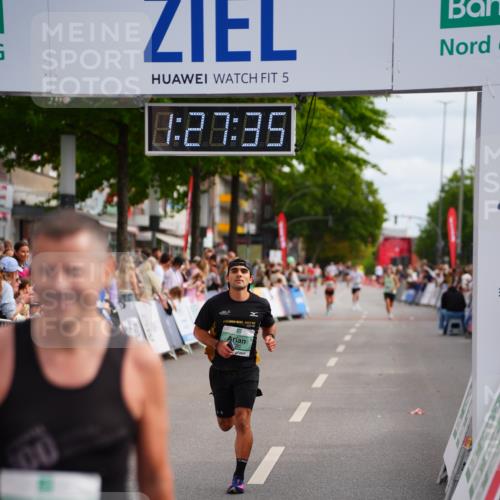 20.09.2026 - PSD Bank Halbmarathon LAZAROV Photography http://msf.ph/oto/10499885 20.09.2026 11:27:35 Ziel 1078, 2096, 2880, 4496 meine-sportfotos.de