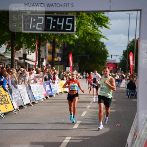 20.09.2026 - PSD Bank Halbmarathon LAZAROV Photography http://msf.ph/oto/10499907 20.09.2026 11:27:44 Ziel 3189, 3348 meine-sportfotos.de