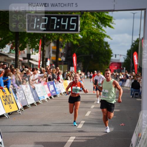 20.09.2026 - PSD Bank Halbmarathon LAZAROV Photography http://msf.ph/oto/10499910 20.09.2026 11:27:45 Ziel 3189, 3348 meine-sportfotos.de