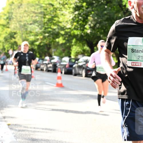 20.09.2026 - PSD Bank Halbmarathon Dr. Thomas Lammeyer http://msf.ph/oto/10499938 20.09.2026 10:51:39 Laufen 2137 meine-sportfotos.de