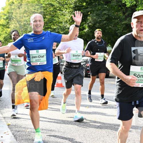 20.09.2026 - PSD Bank Halbmarathon Dr. Thomas Lammeyer http://msf.ph/oto/10500046 20.09.2026 10:51:51 Laufen 4689, 4207, 1405, 2084, 3398 meine-sportfotos.de