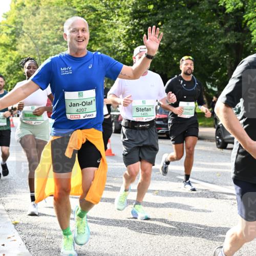 20.09.2026 - PSD Bank Halbmarathon Dr. Thomas Lammeyer http://msf.ph/oto/10500048 20.09.2026 10:51:51 Laufen 4689, 4207, 1405, 2084, 3398 meine-sportfotos.de
