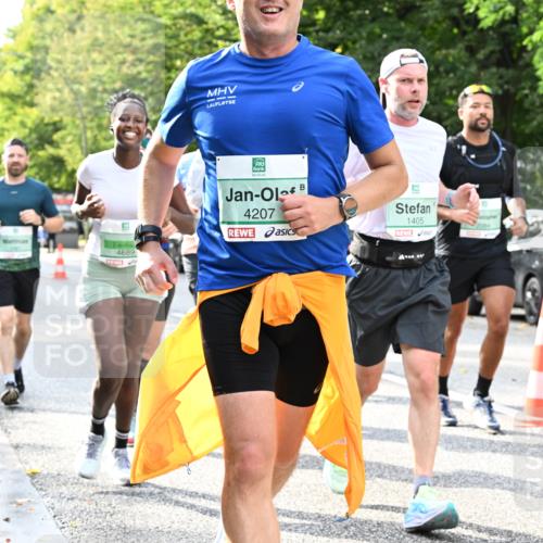 20.09.2026 - PSD Bank Halbmarathon Dr. Thomas Lammeyer http://msf.ph/oto/10500055 20.09.2026 10:51:51 Laufen 4689, 4207, 1405 meine-sportfotos.de