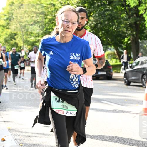 20.09.2026 - PSD Bank Halbmarathon Dr. Thomas Lammeyer http://msf.ph/oto/10500403 20.09.2026 10:52:36 Laufen 33, 2025, 325, 1858 meine-sportfotos.de