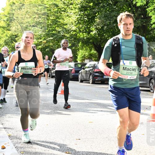 20.09.2026 - PSD Bank Halbmarathon Dr. Thomas Lammeyer http://msf.ph/oto/10500416 20.09.2026 10:52:38 Laufen 3466, 4582, 1578, 3974, 2238 meine-sportfotos.de