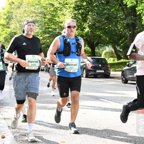 20.09.2026 - PSD Bank Halbmarathon Dr. Thomas Lammeyer http://msf.ph/oto/10500433 20.09.2026 10:52:40 Laufen 3466, 1691, 4582 meine-sportfotos.de