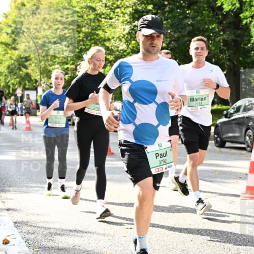 20.09.2026 - PSD Bank Halbmarathon Dr. Thomas Lammeyer http://msf.ph/oto/10500488 20.09.2026 10:52:49 Laufen 4797, 3742, 3792, 2761 meine-sportfotos.de