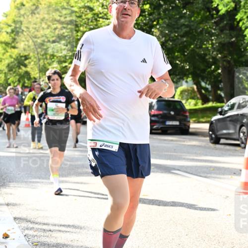 20.09.2026 - PSD Bank Halbmarathon Dr. Thomas Lammeyer http://msf.ph/oto/10500536 20.09.2026 10:52:56 Laufen  meine-sportfotos.de