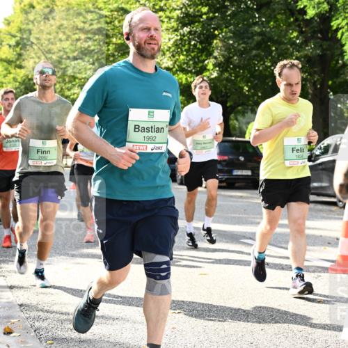 20.09.2026 - PSD Bank Halbmarathon Dr. Thomas Lammeyer http://msf.ph/oto/10500616 20.09.2026 10:53:05 Laufen 2199, 2062, 1992, 2861, 1834 meine-sportfotos.de