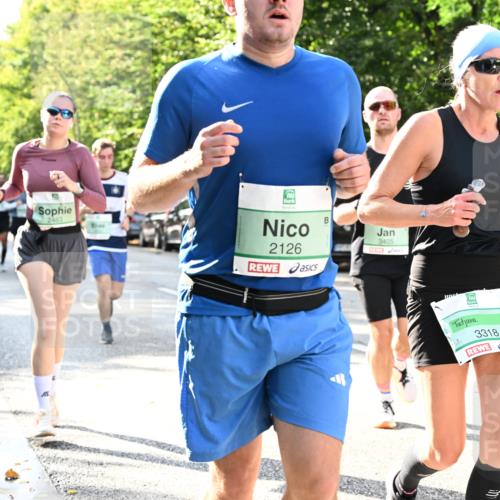 20.09.2026 - PSD Bank Halbmarathon Dr. Thomas Lammeyer http://msf.ph/oto/10500718 20.09.2026 10:53:19 Laufen 2483, 3405, 2126, 3318 meine-sportfotos.de